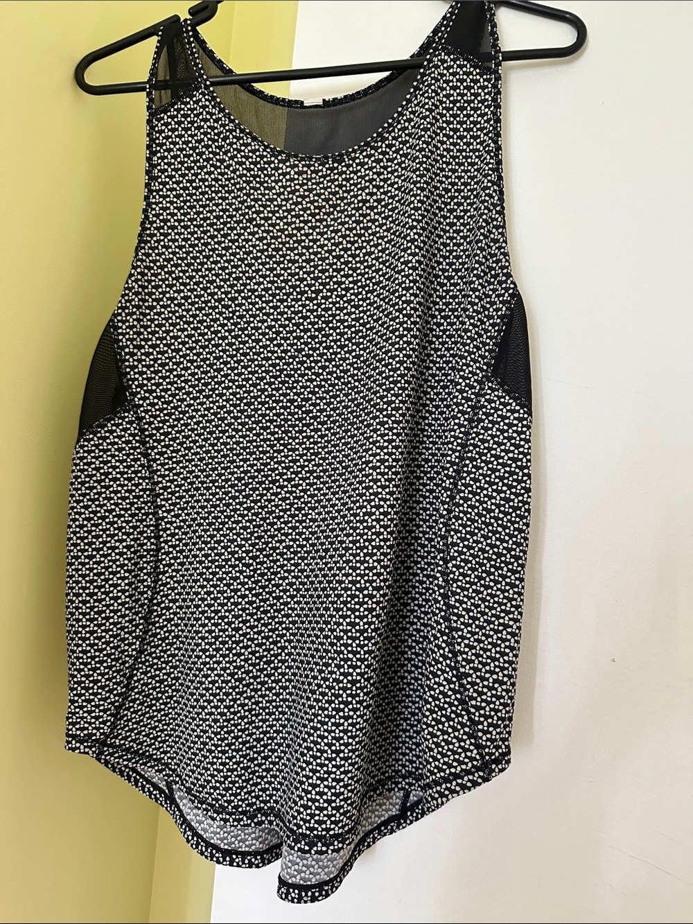 Lululemon Mesh Tank